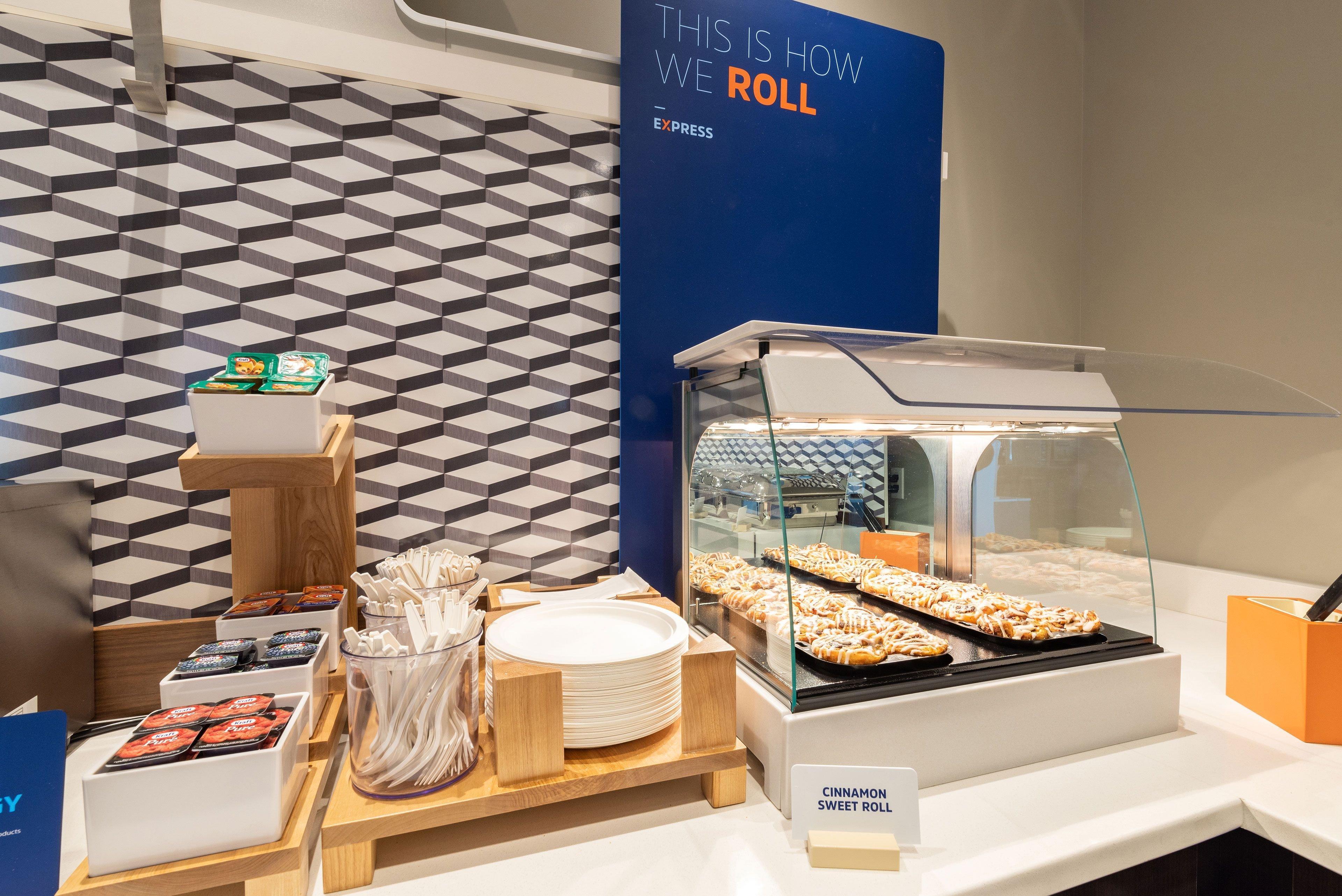 Holiday Inn Express Westley By Ihg Buitenkant foto