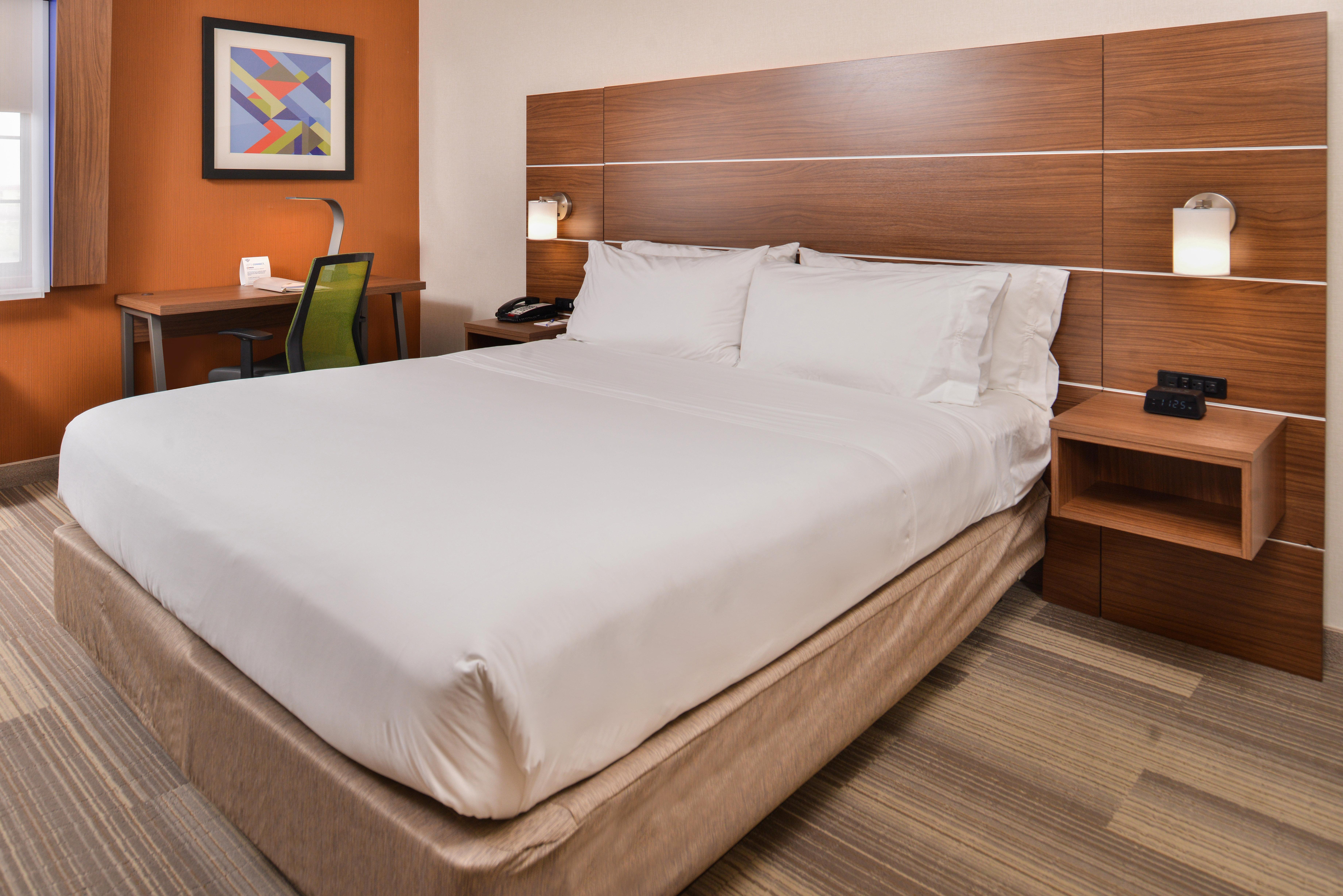 Holiday Inn Express Westley By Ihg Buitenkant foto